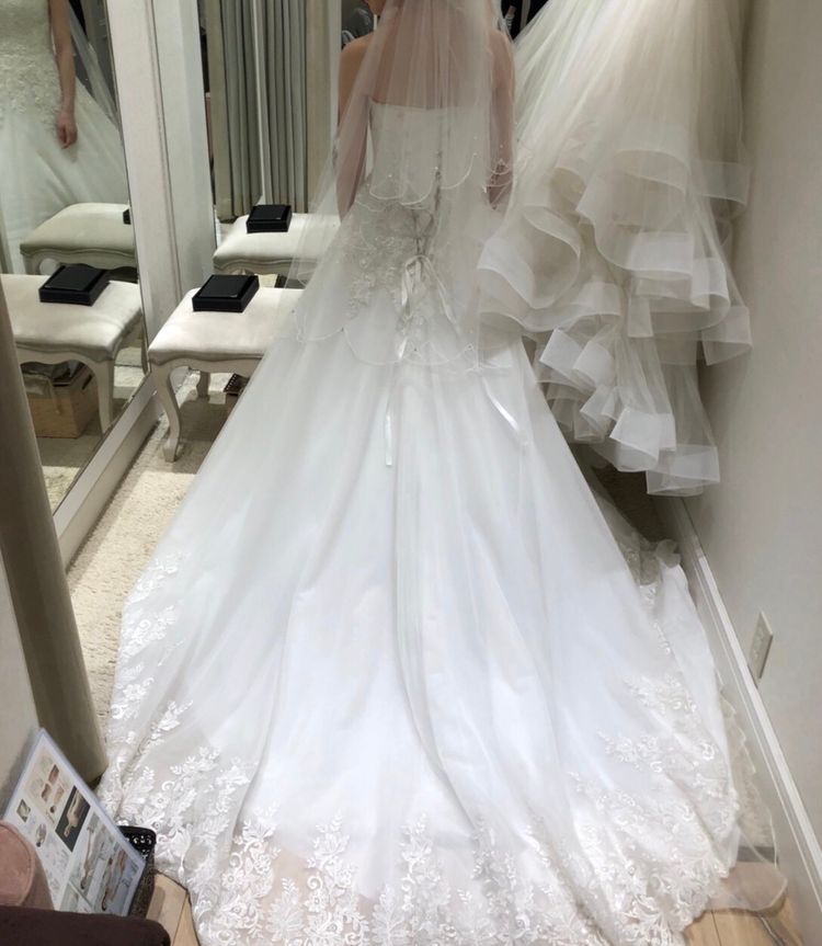 シンプルで素敵なドレスでした!