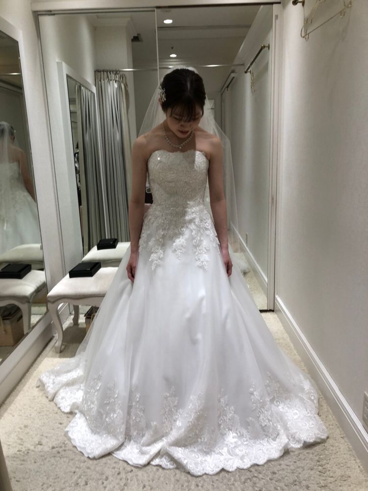 シンプルで素敵なドレスでした!