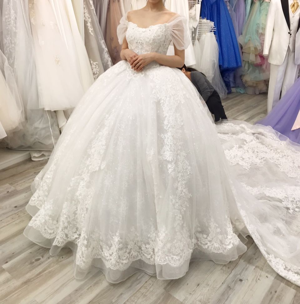 チュールレースプリンセスドレス