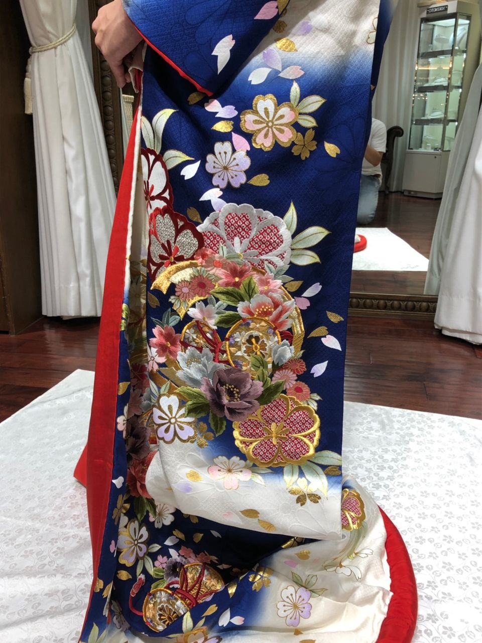 紺色の色打掛