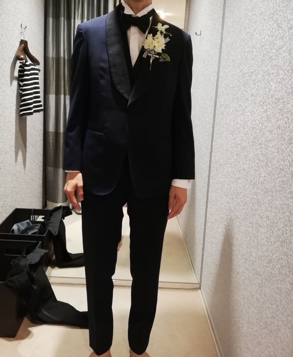 流行りのスタイリッシュ×ネイビー