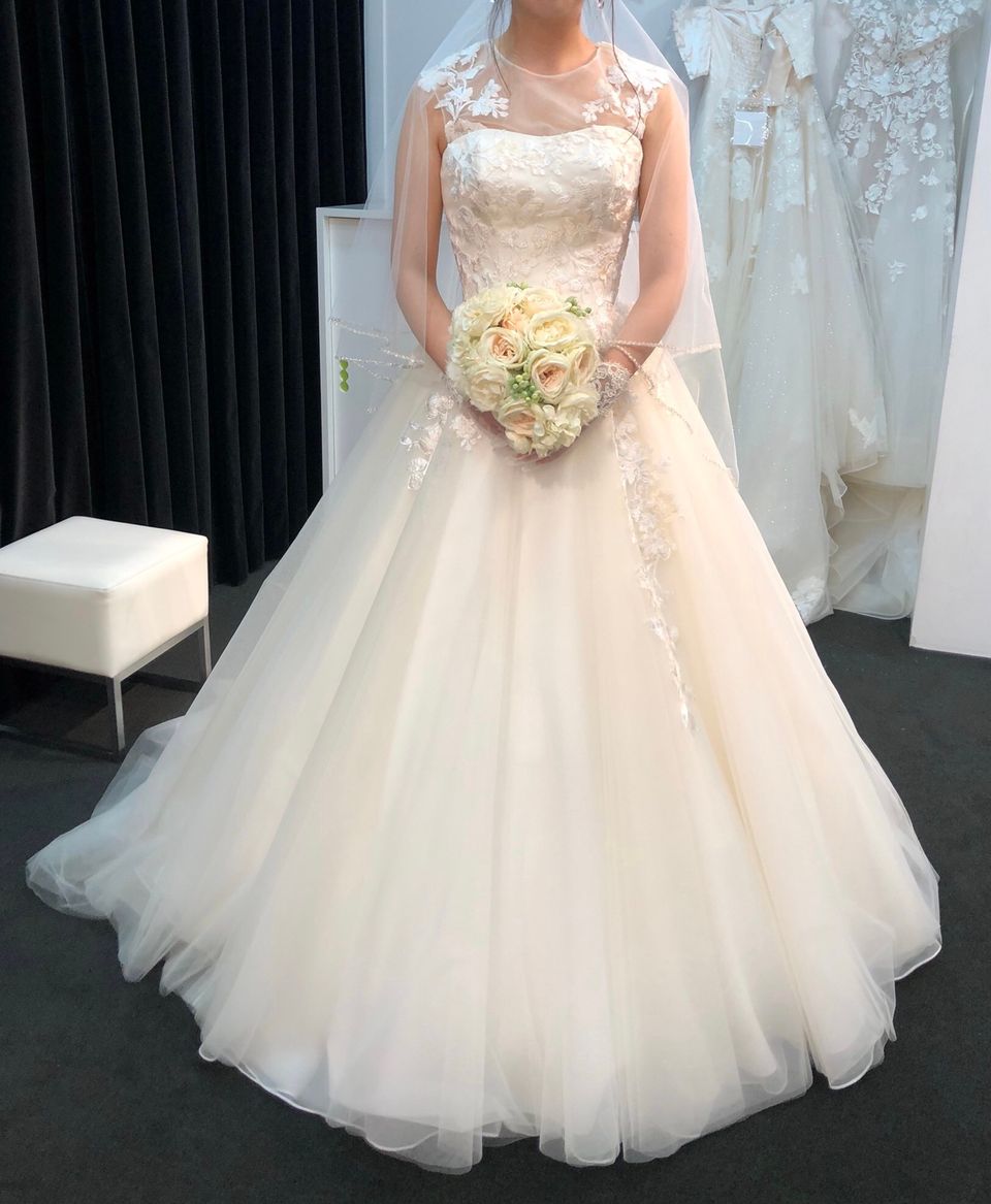 デザインがとても可愛いドレスです
