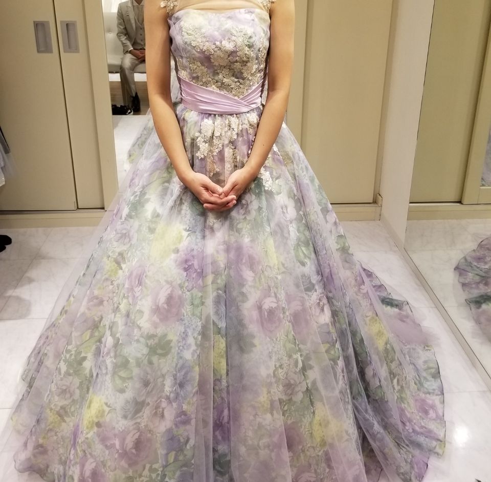 ナチュラルウエディング☆花柄ドレス
