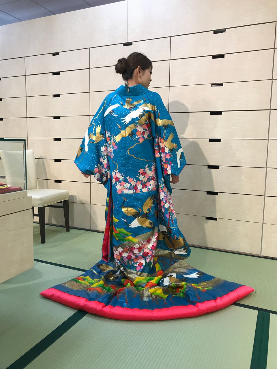 ターコイズブルーの色打掛