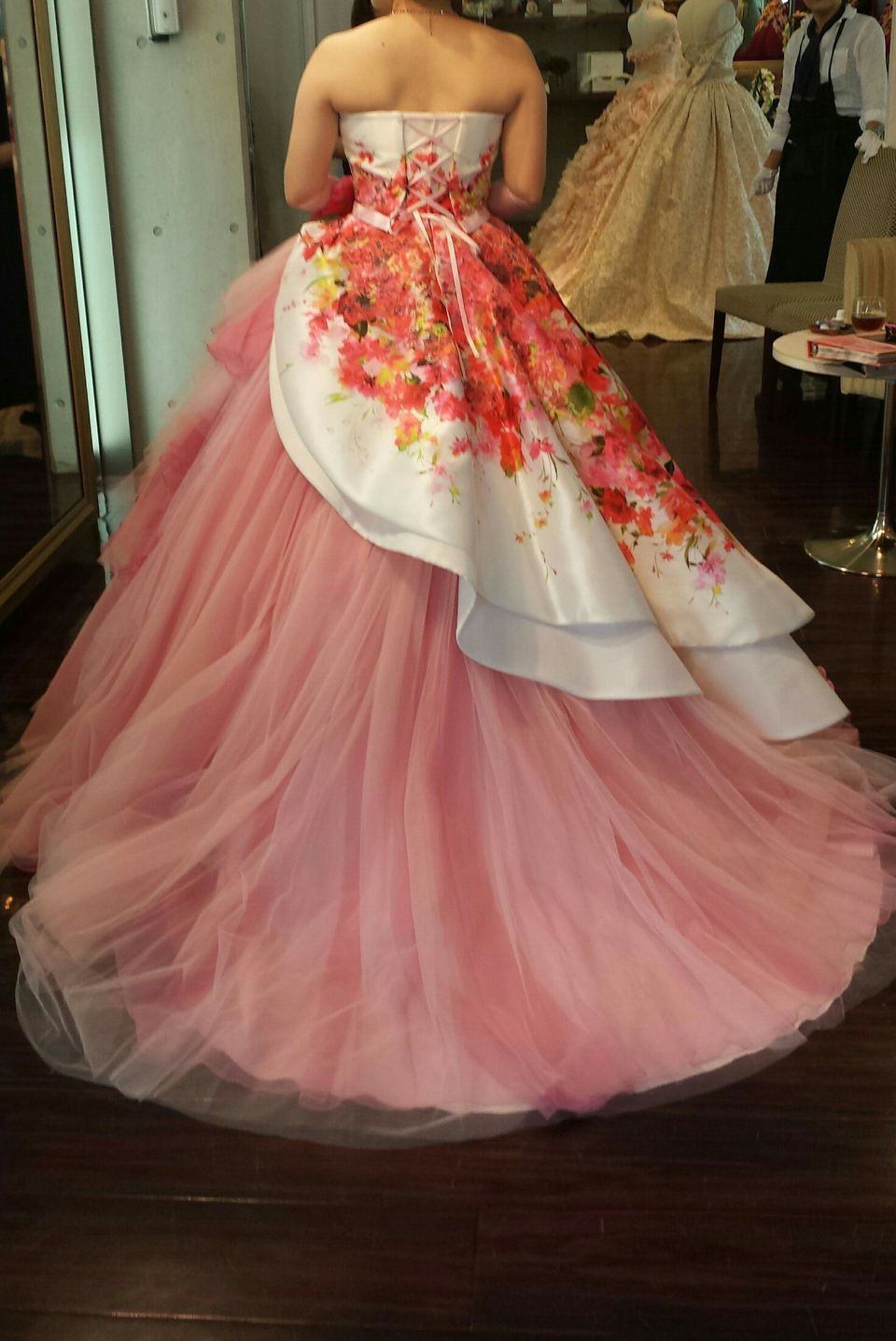 春にオススメのドレス