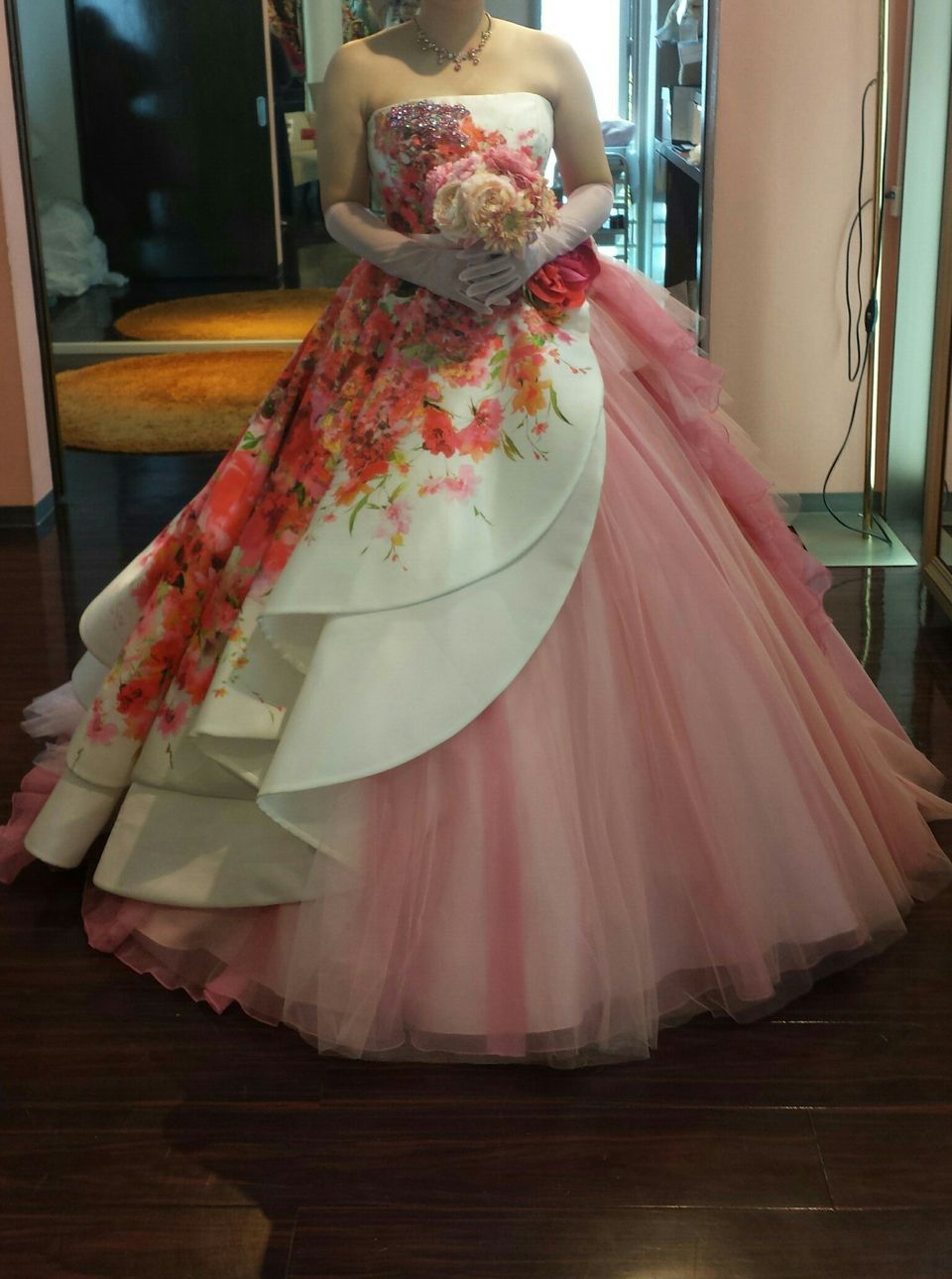 春にオススメのドレス