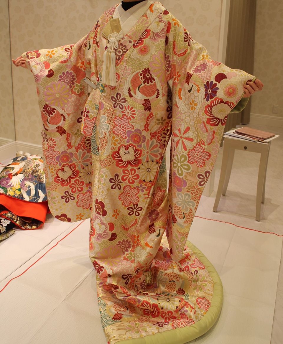 春満載の色打掛