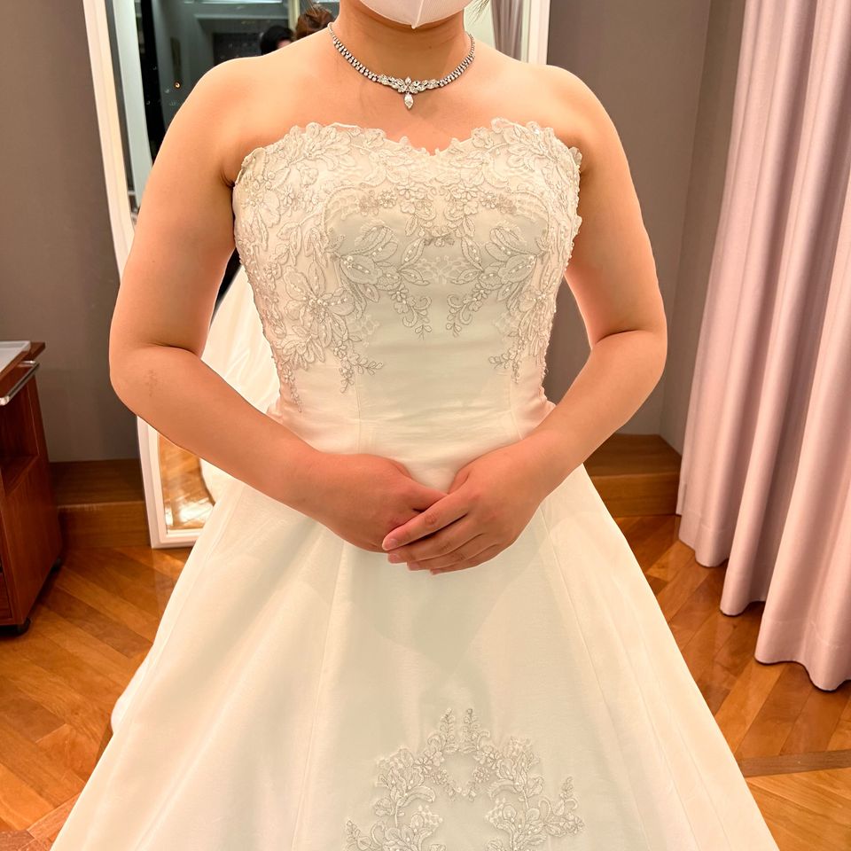 TAKAMI BRIDAL ハリアーナ