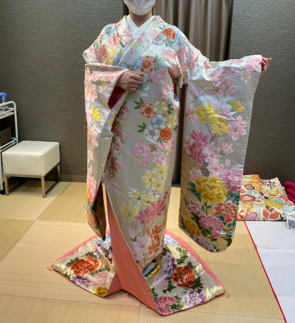 上と下で少し雰囲気を変えたい方！