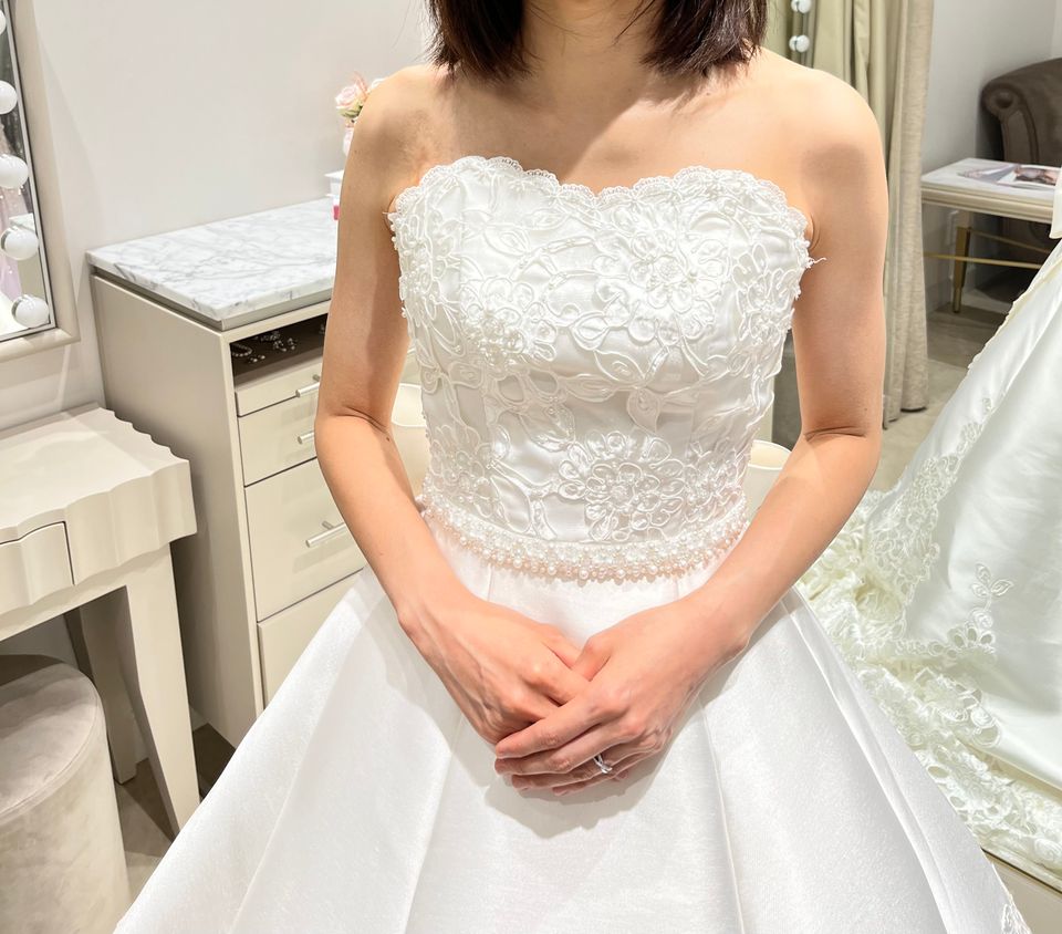 キュートでバービーになれそうなドレスです