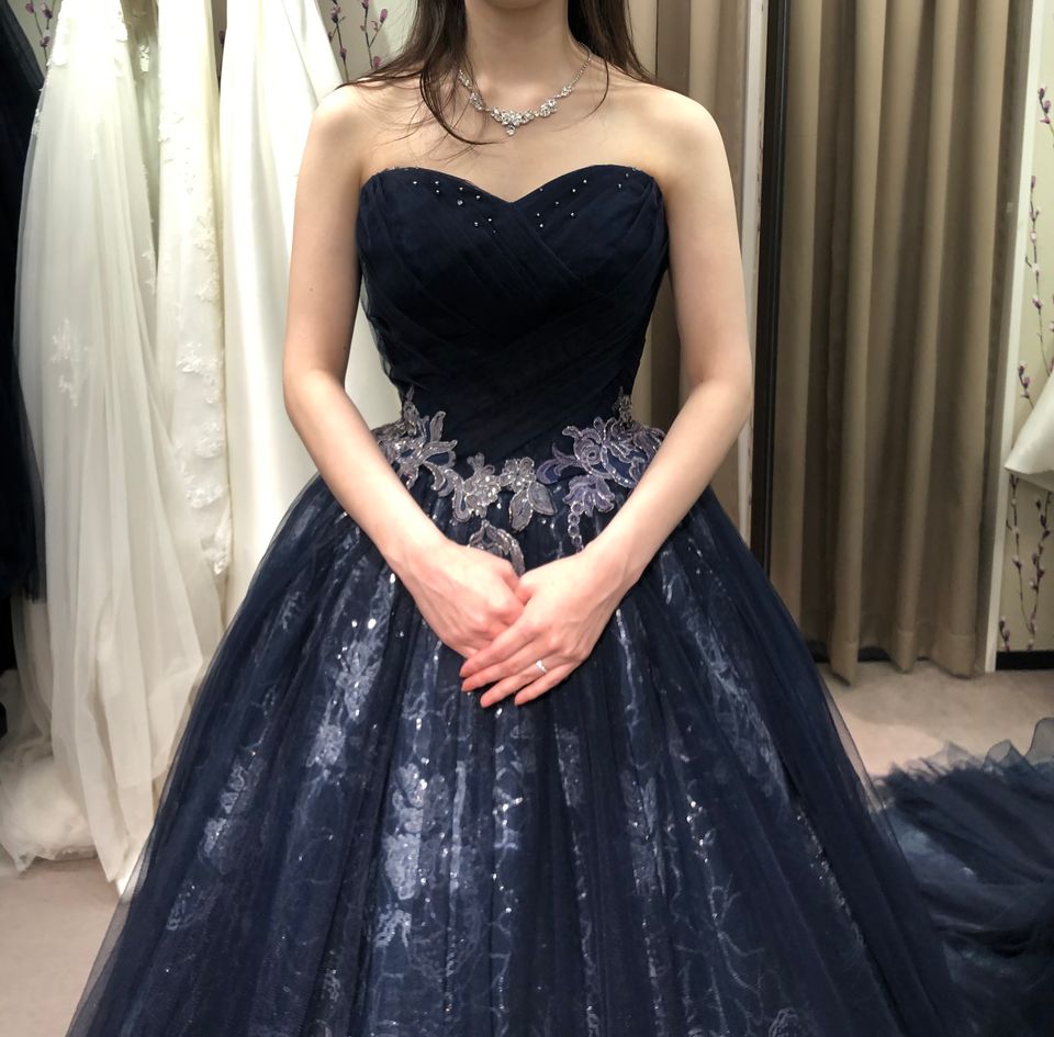 胸元がシンプルなデザインが好きな方におすすめ