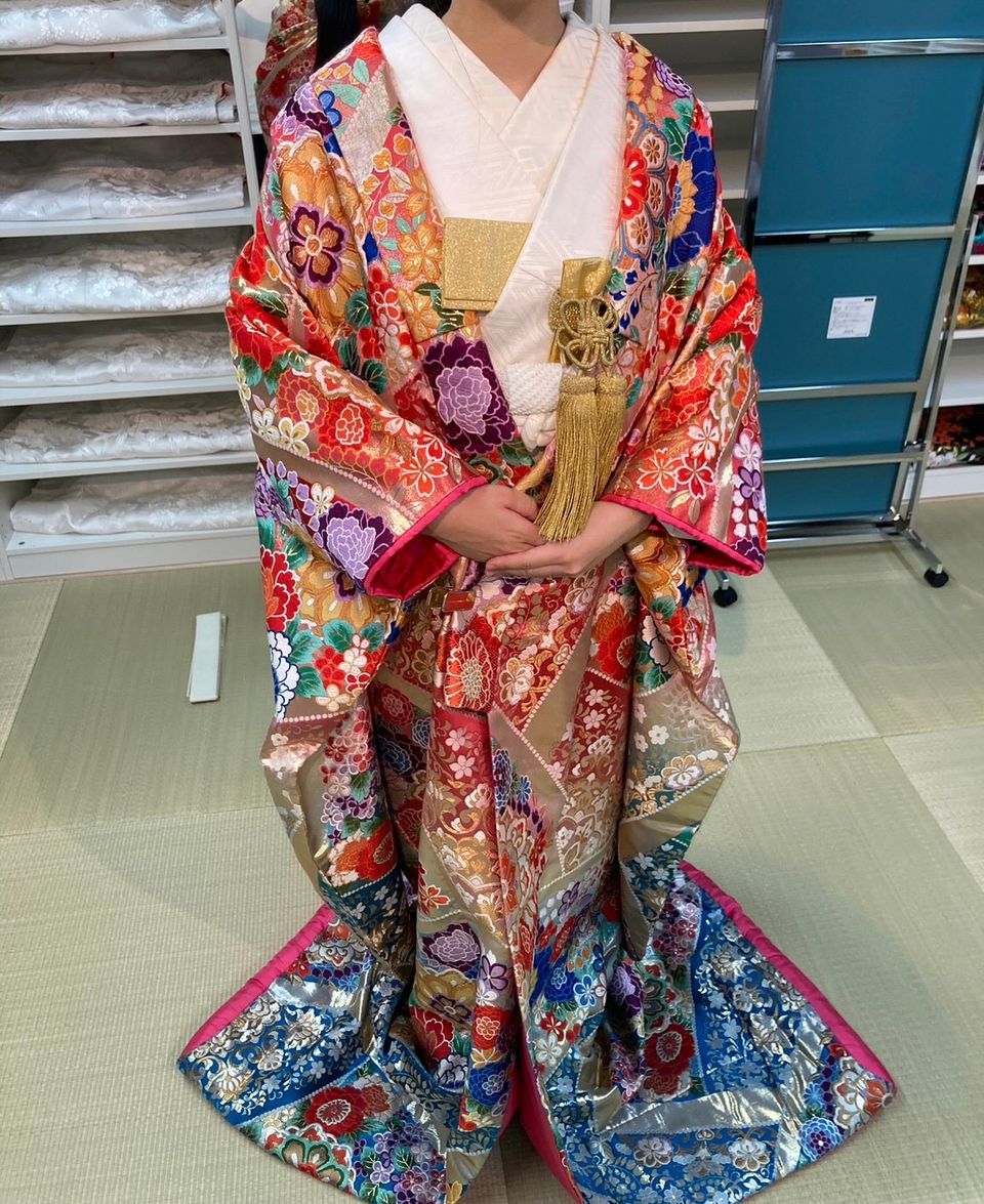 グラデーションが美しい衣装