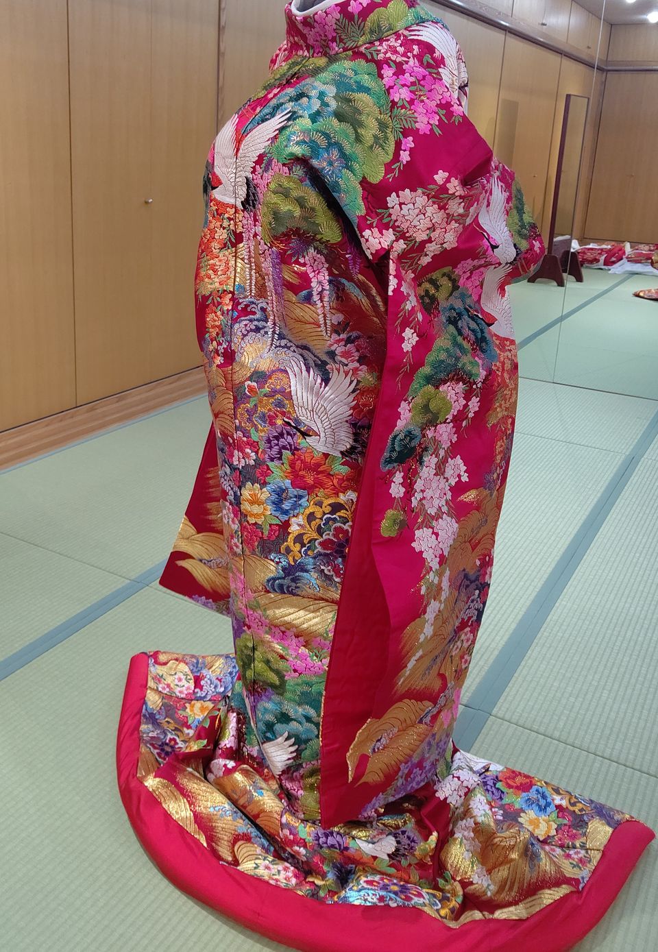 豪華絢爛な色打掛