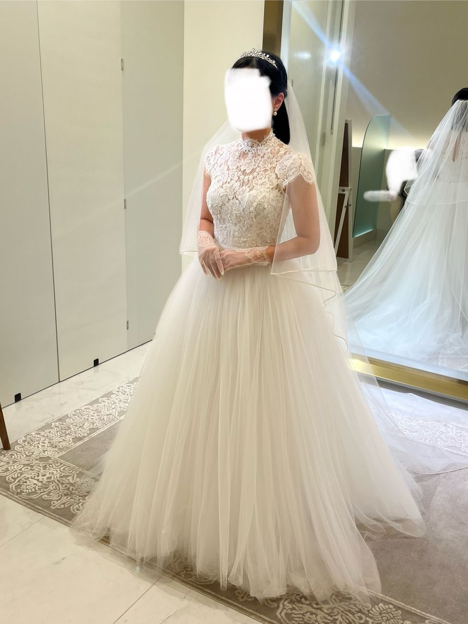 純白で妖精のよう