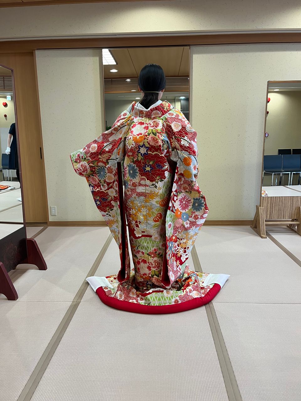 カラフルな色打掛