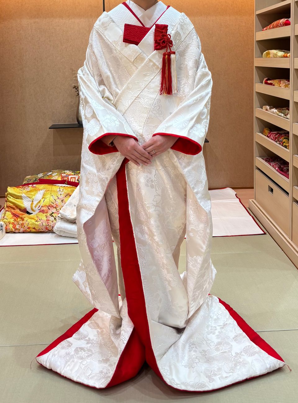 お花の白無垢
