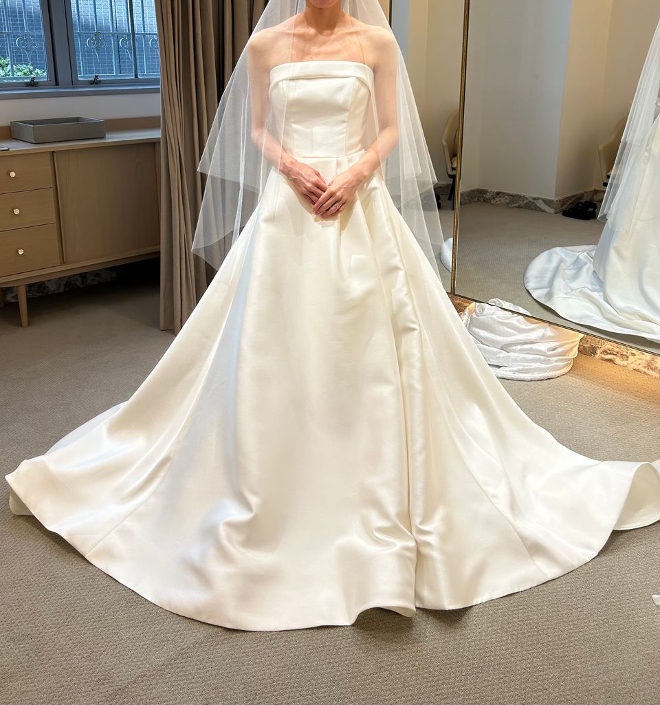 セパレートタイプのドレス
