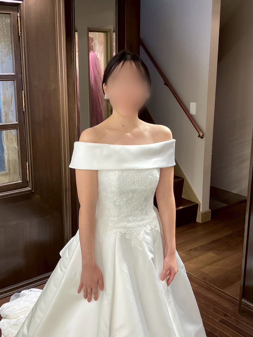 ロングトレーンが印象的&スタイルが変えられる