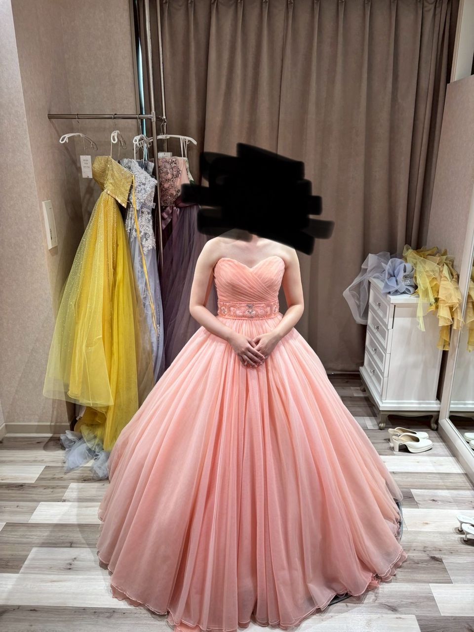 チュールボリューミードレス