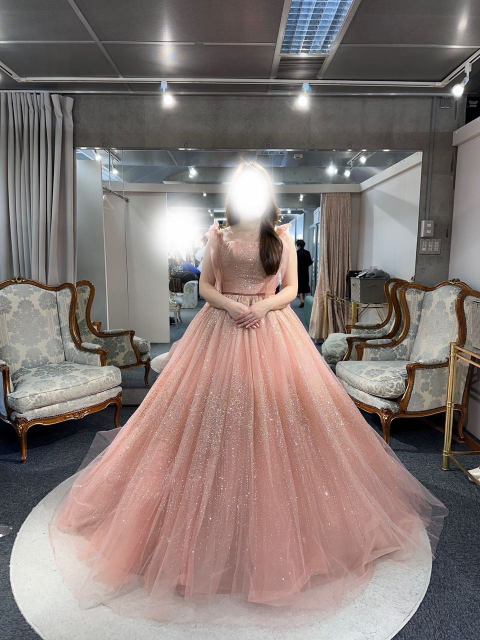 さりげないリボンにときめくドレス