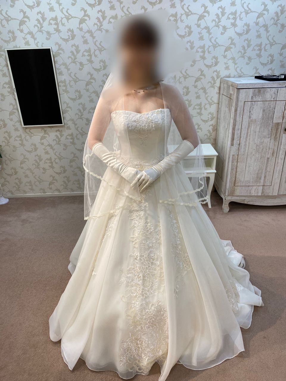 クラシカルドレス