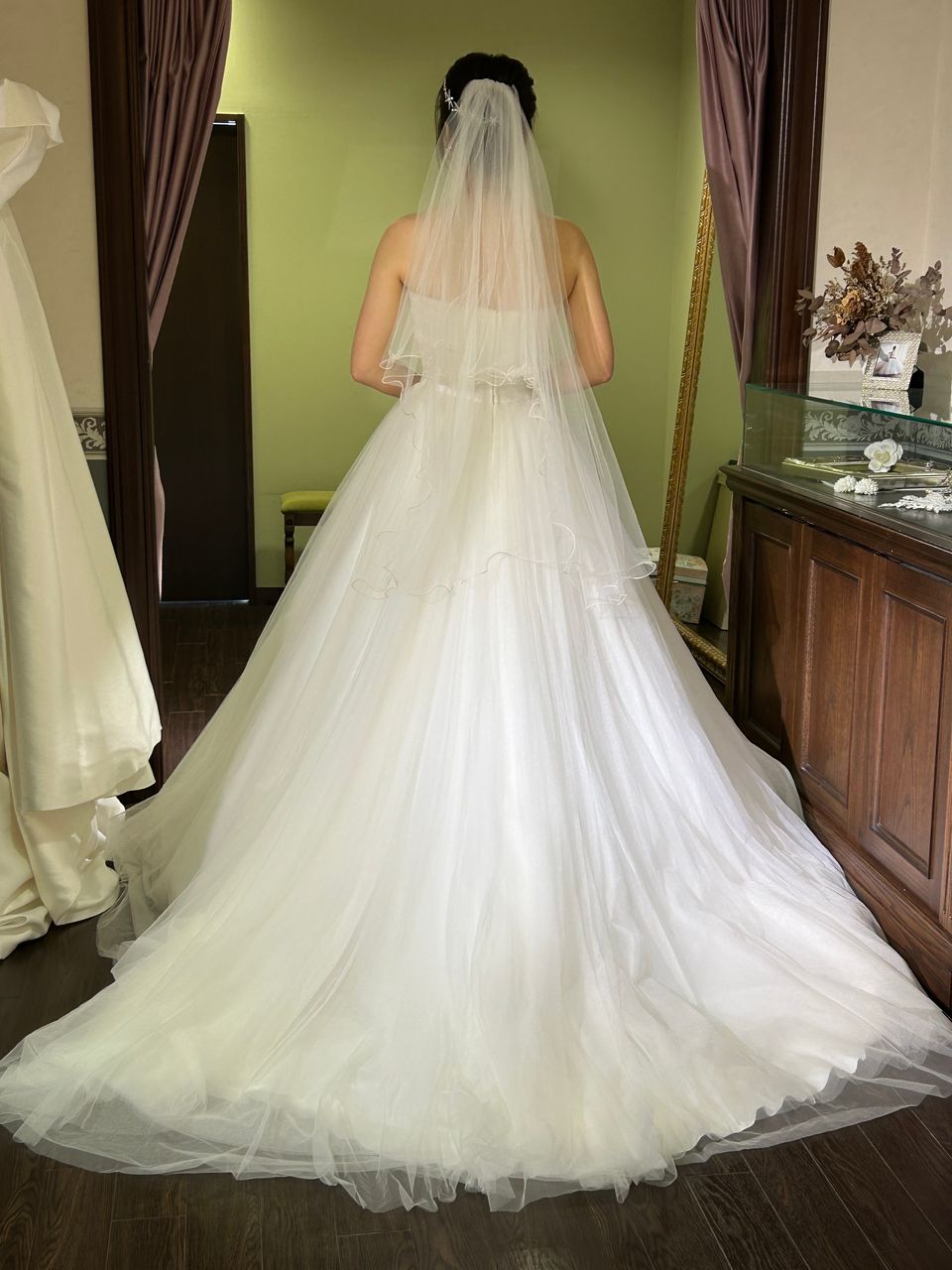 チュールドレス