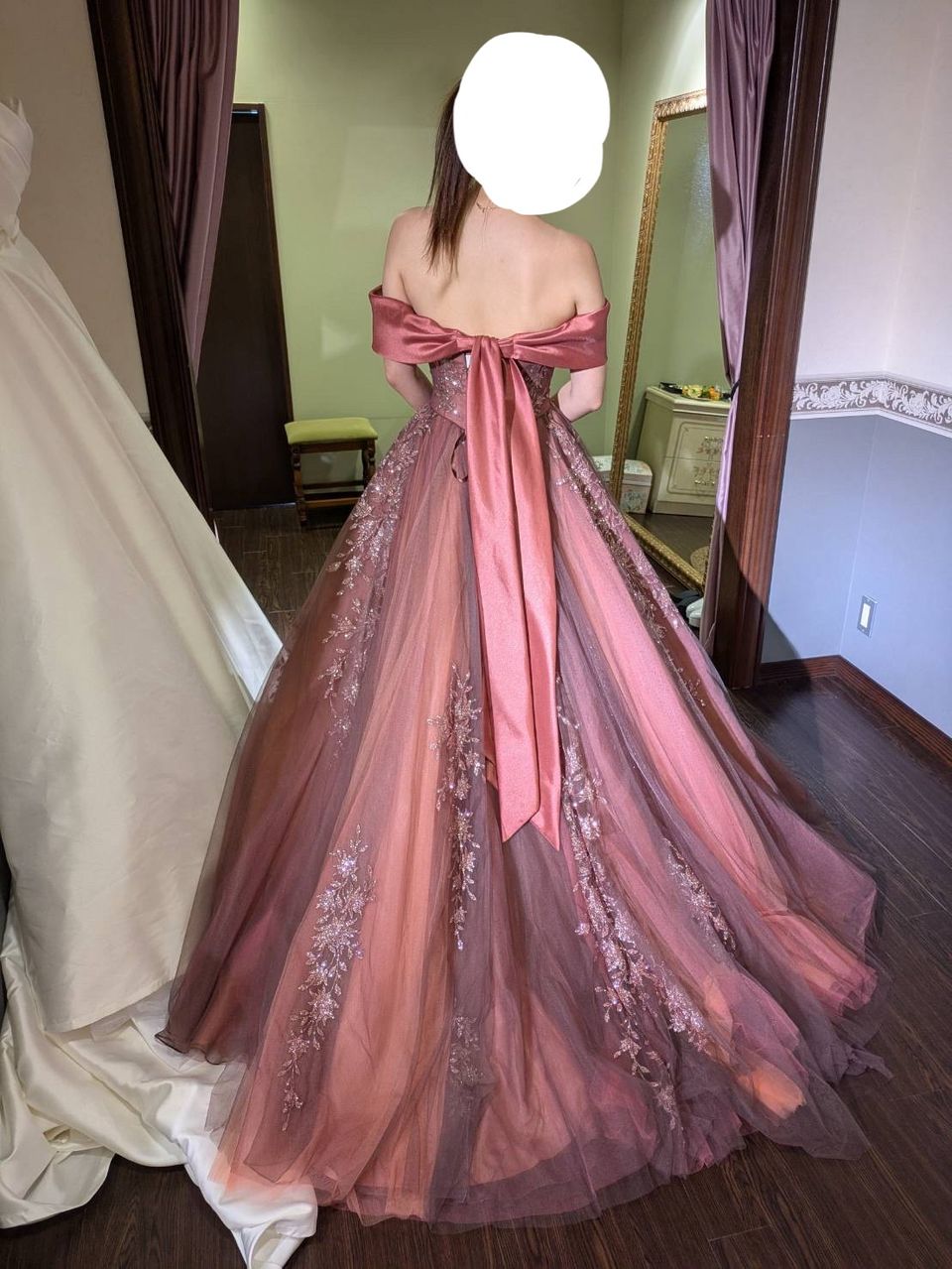 2wayタイプ モカブラウングリッターラメドレス