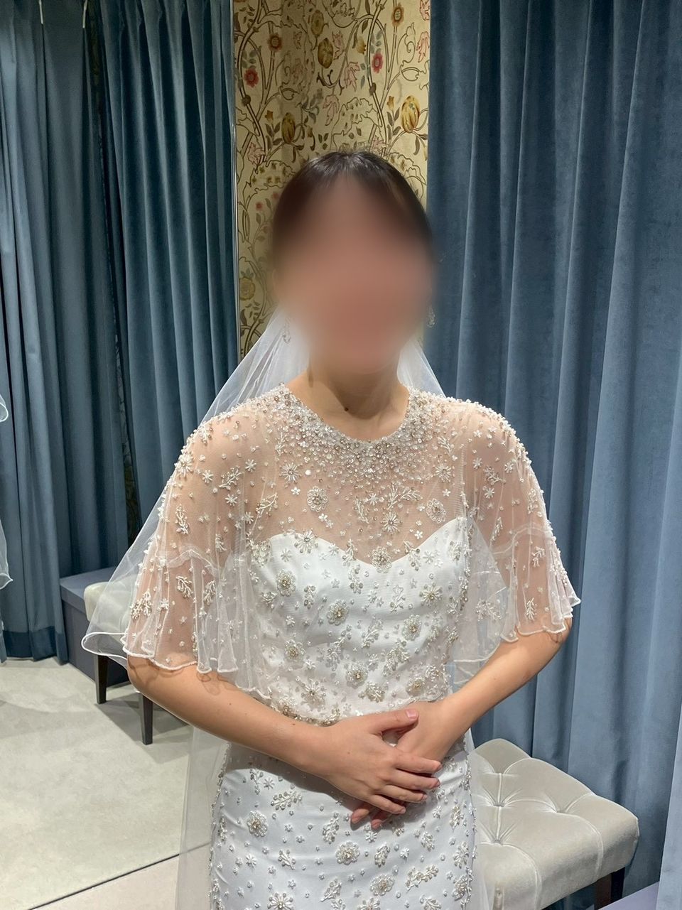 ピーズ刺繍が綺麗 他には無いデザイン