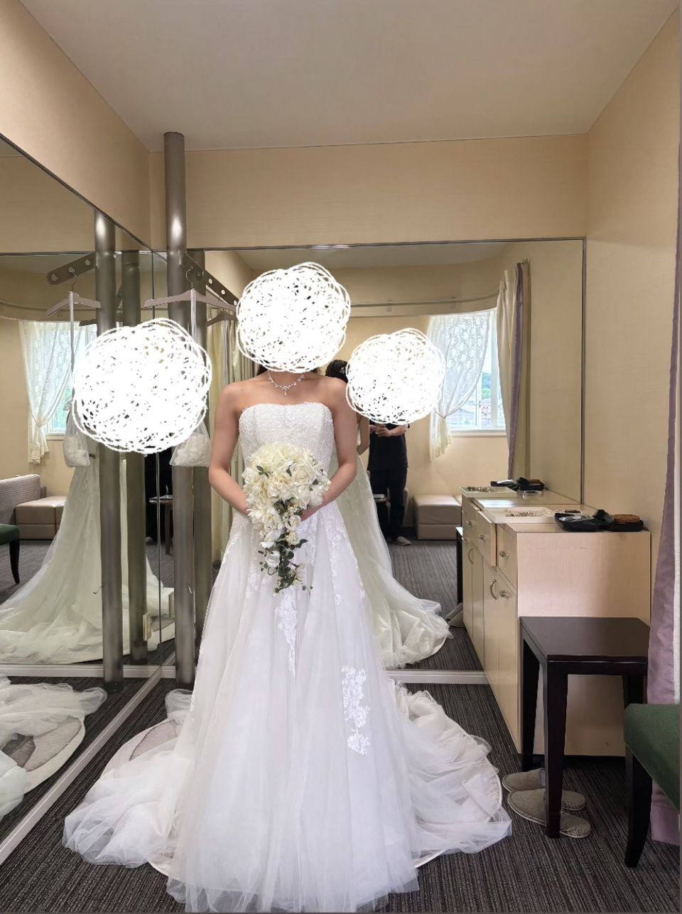 ナチュラルで綺麗に見せてくれるドレス