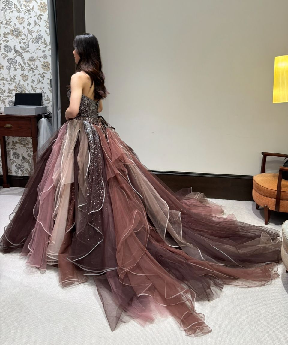 暖色系チュールドレス