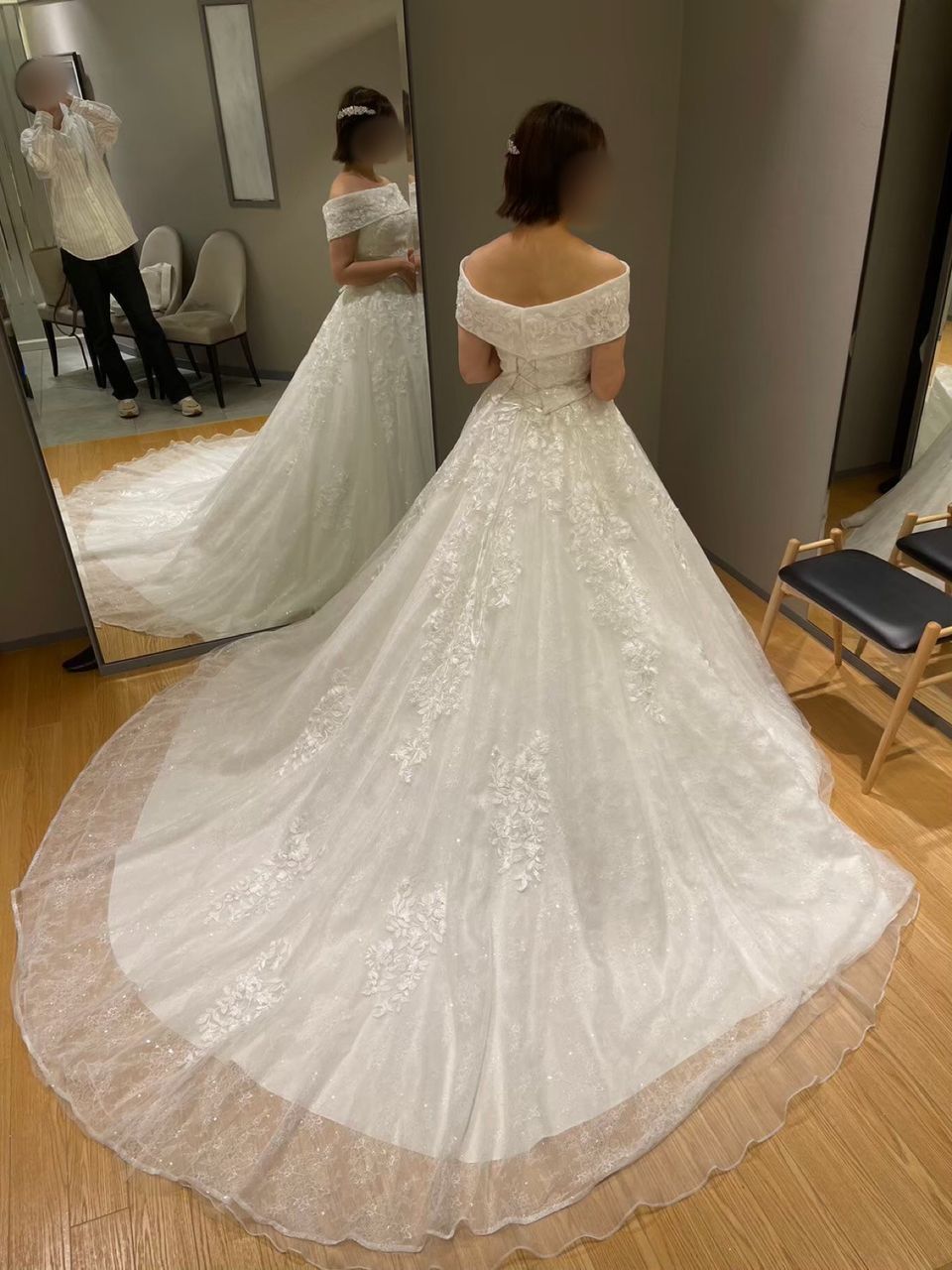 クラシカルなチュールドレス