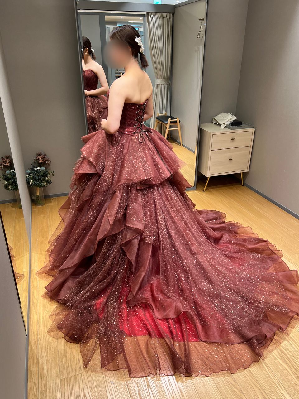 大人可愛いブラウンドレス