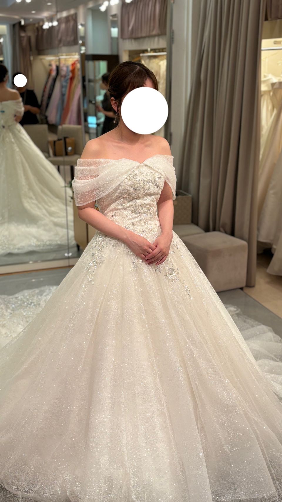 キラキラドレス