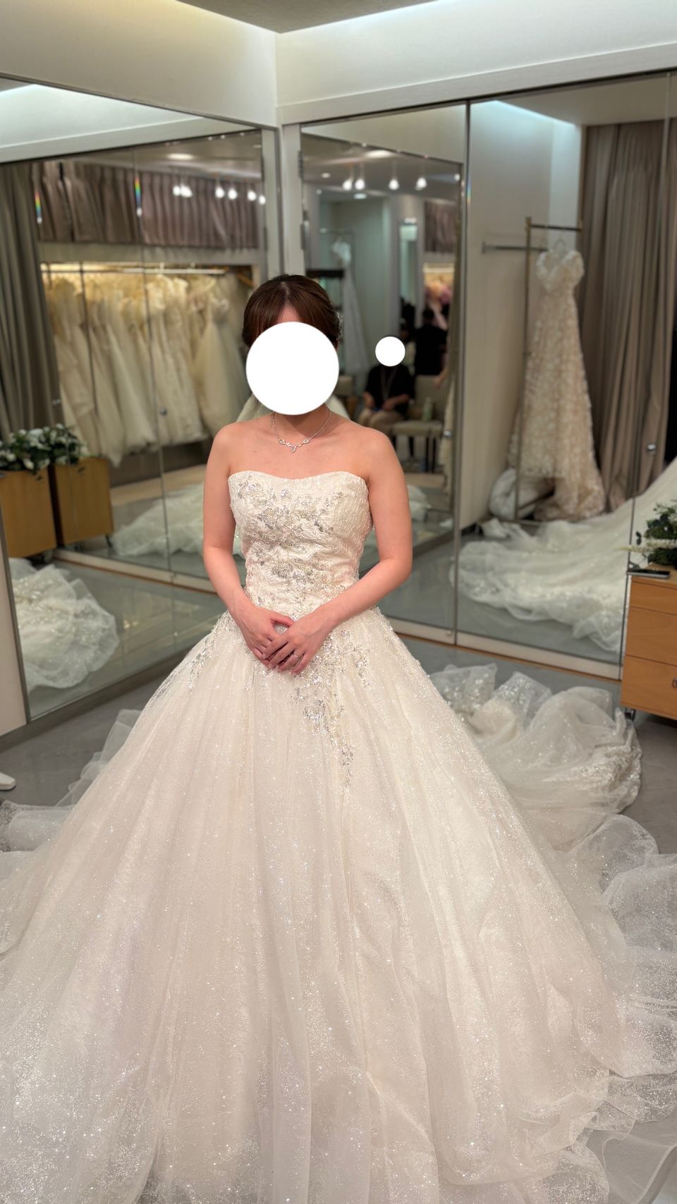 キラキラドレス