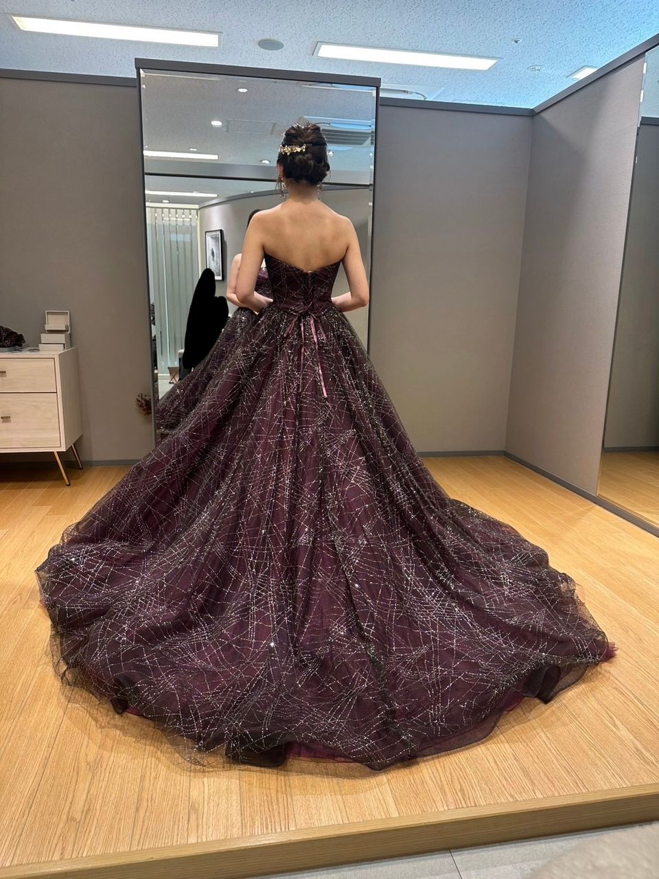 キラキラワインカラードレス