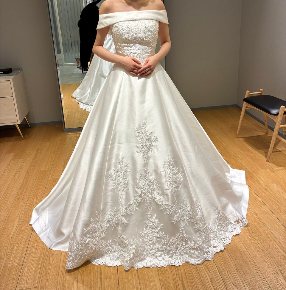 王道クラシカルドレス