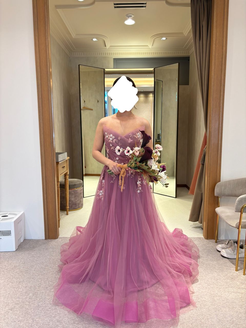 プリンセスようなキュートさを兼ね備えたドレス